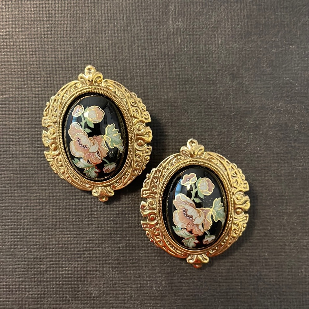 Floral Filigree Vintage Clip-on Earrings